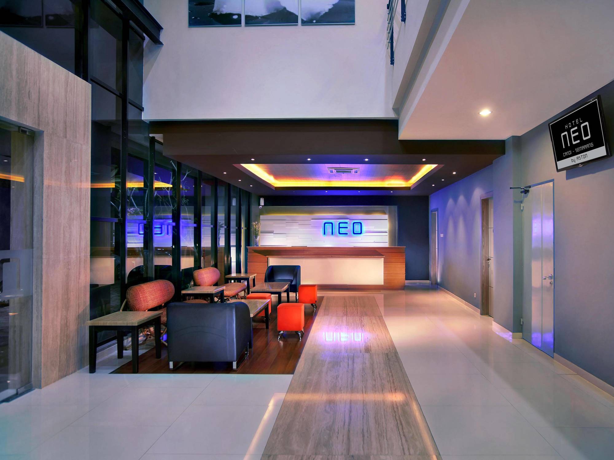 Hotel Neo Candi Simpang Lima - Semarang By Aston Exterior photo