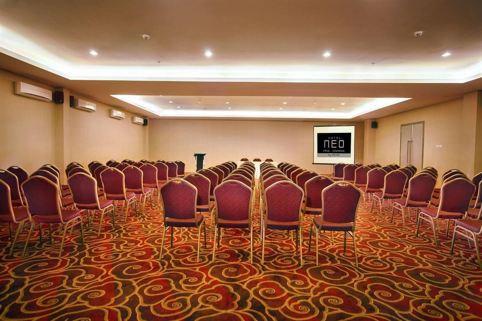 Hotel Neo Candi Simpang Lima - Semarang By Aston Exterior photo